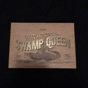 Tarte Grav3yardgirl Swamp Queen Pallet